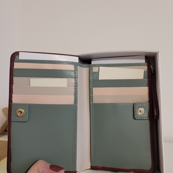 Radley London Wallet - Picture 8 of 10